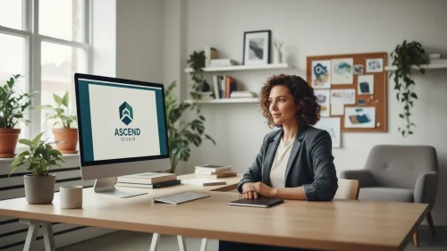 Emprendedor superando el síndrome del impostor en su oficina creativa